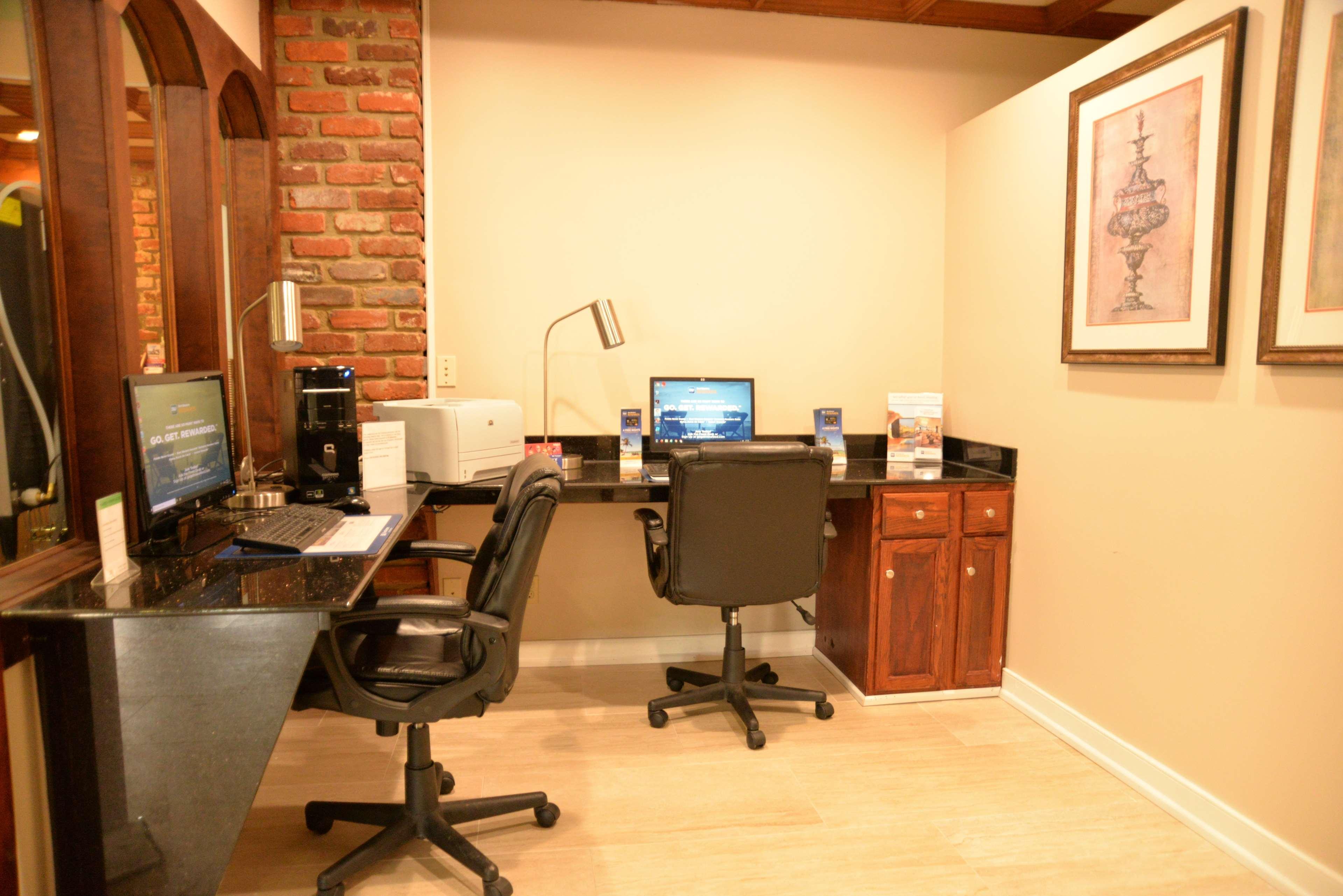 Best Western Plus Governor'S Inn Richmond Мидлотиан Екстериор снимка