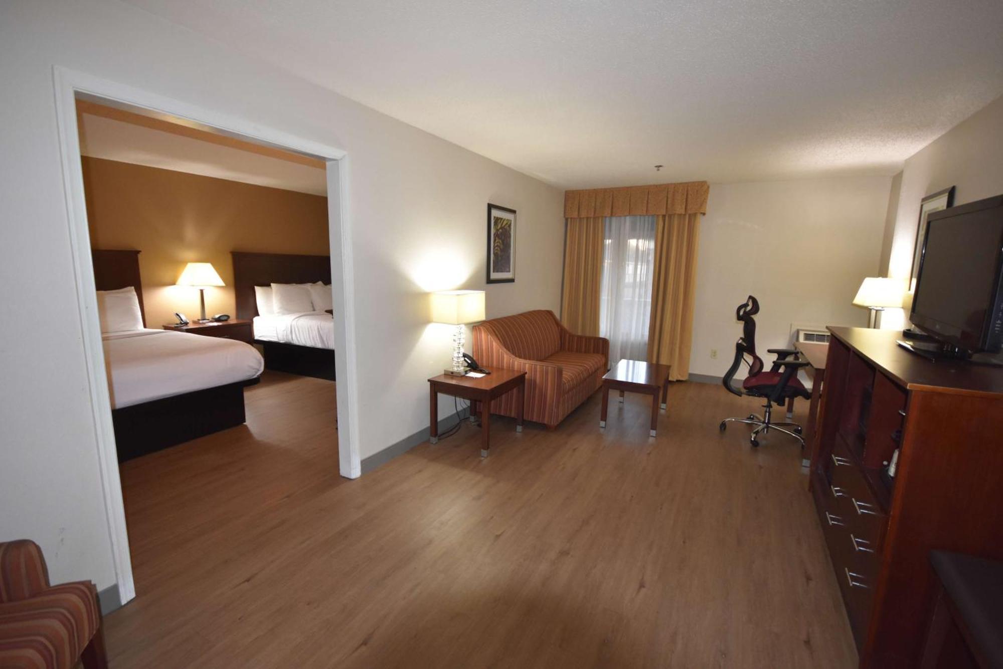 Best Western Plus Governor'S Inn Richmond Мидлотиан Екстериор снимка
