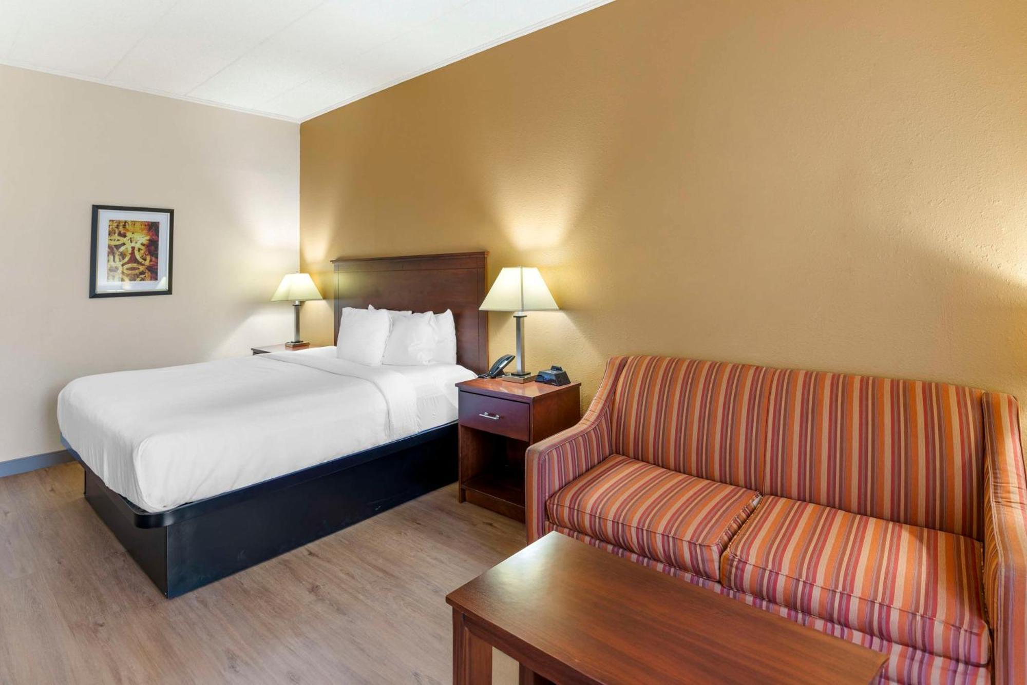 Best Western Plus Governor'S Inn Richmond Мидлотиан Екстериор снимка