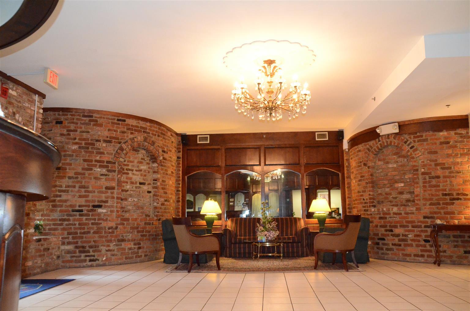 Best Western Plus Governor'S Inn Richmond Мидлотиан Екстериор снимка